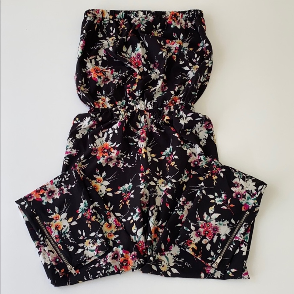 Socialite • Jumpsuit • Sz S
